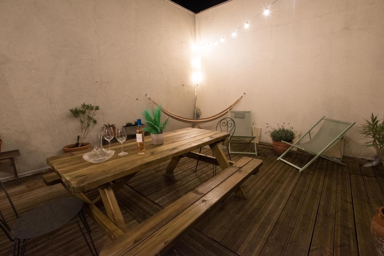 Marcat - Clim - Patio Apartment Арл Екстериор снимка